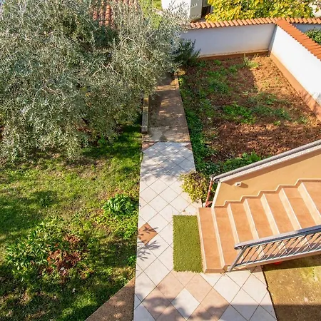 Apartment Suzana *